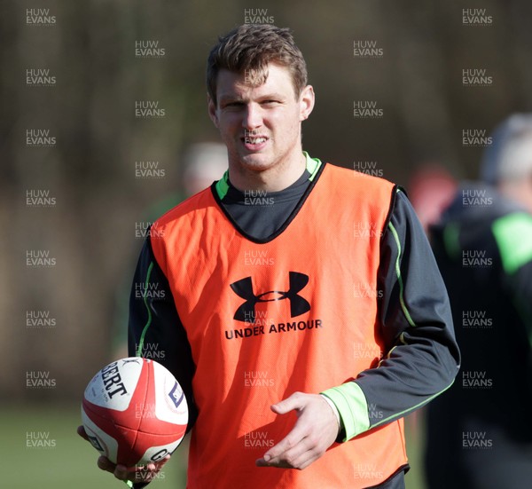 100315 - Wales Rugby Training - Dan Biggar during training