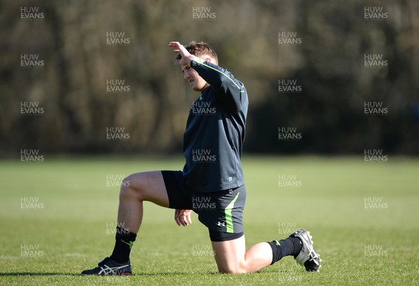 100315 - Wales Rugby Training -Jonathan Davies during training