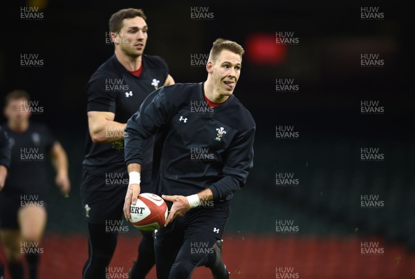 100318 - Wales Rugby Training - Liam Williams during training