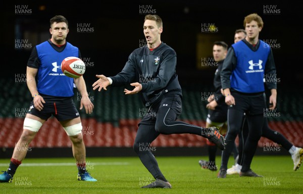 100318 - Wales Rugby Training - Liam Williams during training