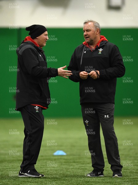 100320 - Wales Rugby Training - Neil Jenkins and Wayne Pivac during training