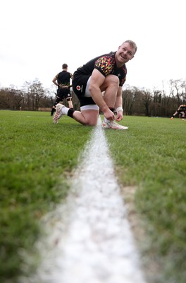 100326 - Wales Rugby Training ahead of their final Six Nations game against Italy - Dewi Lake during training