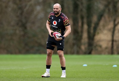 100326 - Wales Rugby Training ahead of their final Six Nations game against Italy - Josh Macleod during training
