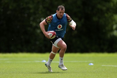 100626 - Wales Rugby Training - Ryan Elias during training
