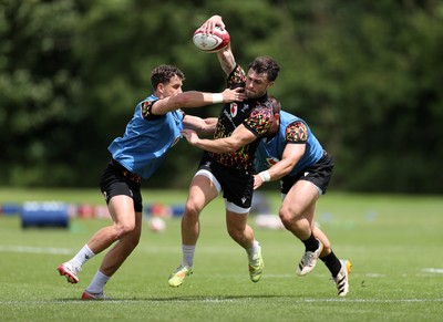 100626 - Wales Rugby Training - Joe Roberts during training