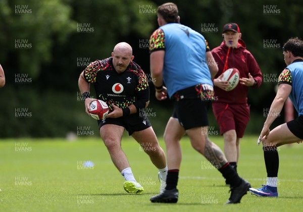 100626 - Wales Rugby Training - Dillon Lewis during training