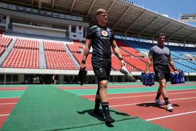 100725 - Wales Rugby Training in the final week of their tour to Japan - Alex Mann