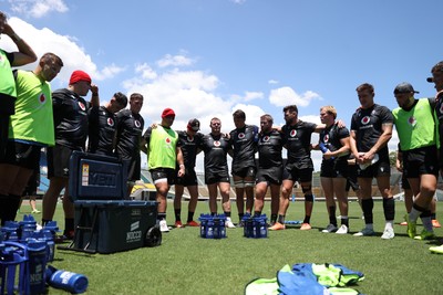 100725 - Wales Rugby Training in the final week of their tour to Japan - Team huddle