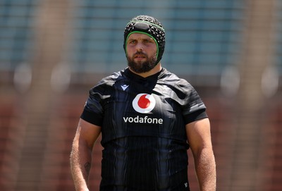 100725 - Wales Rugby Training in the final week of their tour to Japan - Nicky Smith during training