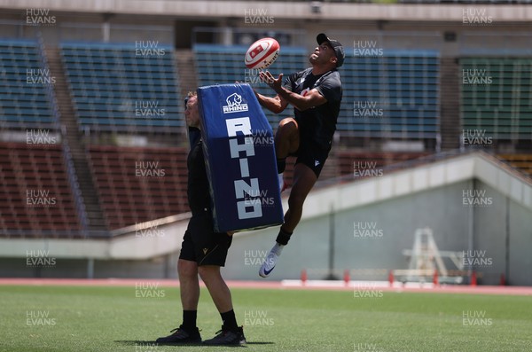 100725 - Wales Rugby Training in the final week of their tour to Japan - Keelan Giles during training