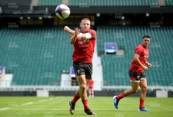 100819 - Wales Rugby Training - Hadleigh Parkes during training