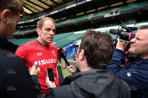 100819 - Wales Rugby Training - Alun Wyn Jones talks to media during training