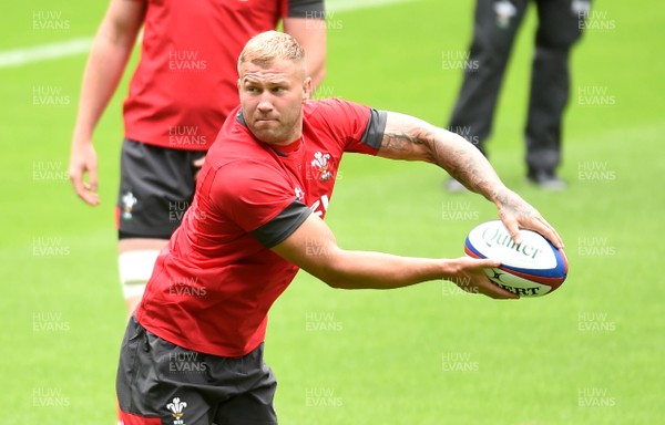 100819 - Wales Rugby Training - Ross Moriarty during training
