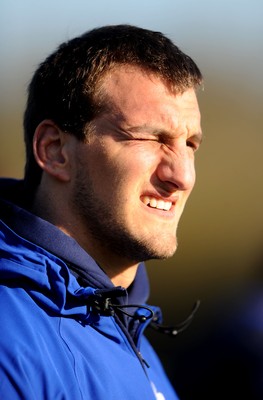 10.11.10 - Wales Rugby Training - Sam Warburton sits out of training. 