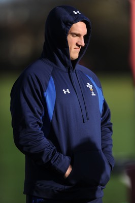 10.11.10 - Wales Rugby Training - Gethin Jenkins sits out of training. 