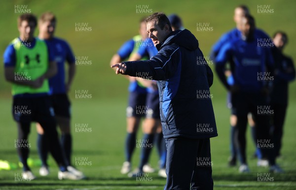 10.11.10 - Wales Rugby Training - Attack coach Rob Howley during training. 