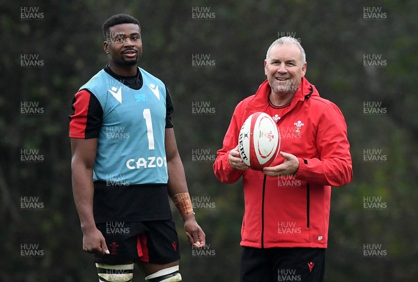 101121 - Wales Rugby Training - Christ Tshiunza during training