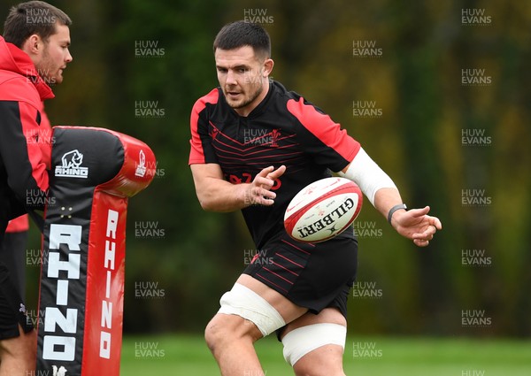 101121 - Wales Rugby Training - Ellis Jenkins during training