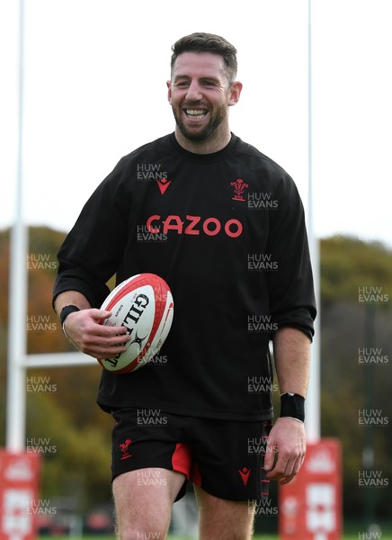 101121 - Wales Rugby Training - Alex Cuthbert during training