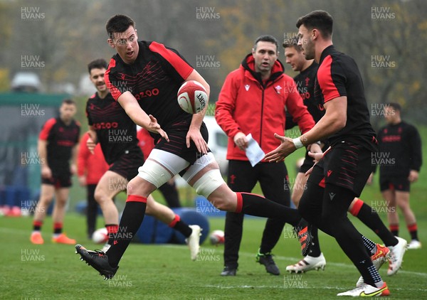 101121 - Wales Rugby Training - Adam Beard during training