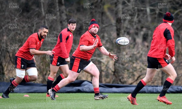 110221 - Wales Rugby Training - Wyn Jones during training