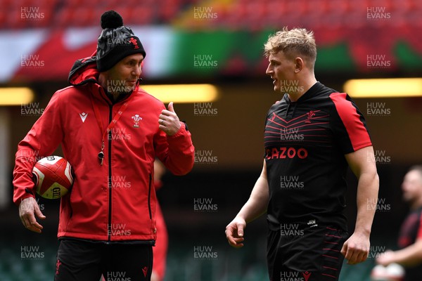110222 - Wales Rugby Training - Stephen Jones and Jac Morgan during training