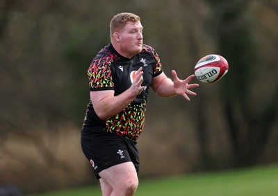 110226 - Wales Rugby Training - Rhys Carre during training