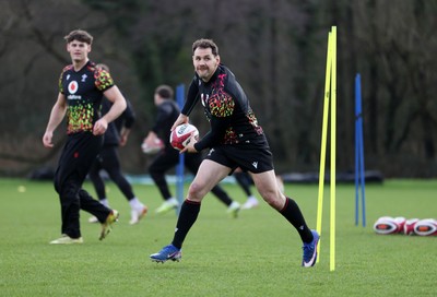 110226 - Wales Rugby Training - Tomos Williams during training