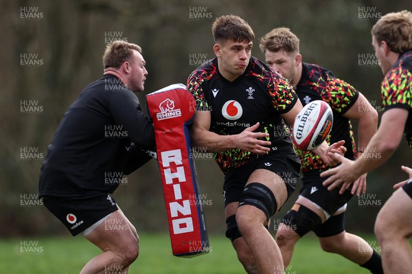 110226 - Wales Rugby Training - Dafydd Jenkins during training