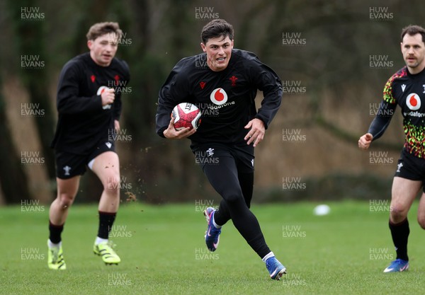 110226 - Wales Rugby Training - Louis Rees-Zammit during training