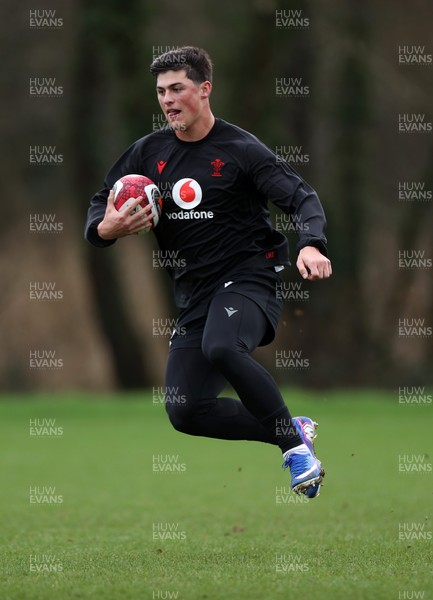110226 - Wales Rugby Training - Louis Rees-Zammit during training