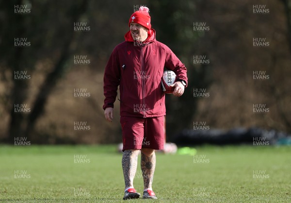 110226 - Wales Rugby Training - Paul James during training