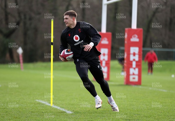 110226 - Wales Rugby Training - Joe Hawkins during training