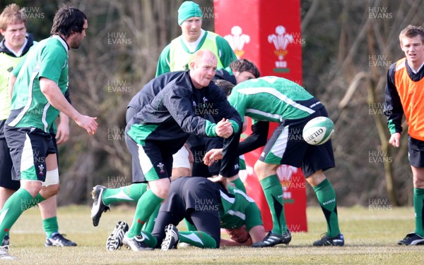 11.03.10 - Wales Rugby Training - Martyn Williams in action during training. 