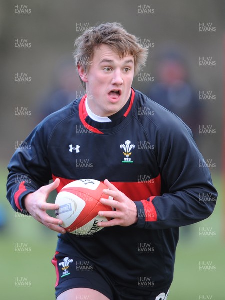 110313 - Wales Rugby Training -Jonathan Davies during training