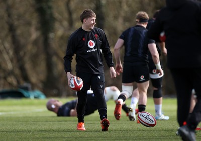 110325 - Wales Rugby Training ahead of their 6 Nations game against England on Saturday - Josh Hathaway during training