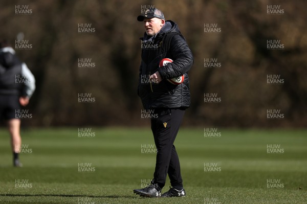 110325 - Wales Rugby Training ahead of their 6 Nations game against England on Saturday - Neil Jenkins, Skills Coach during training