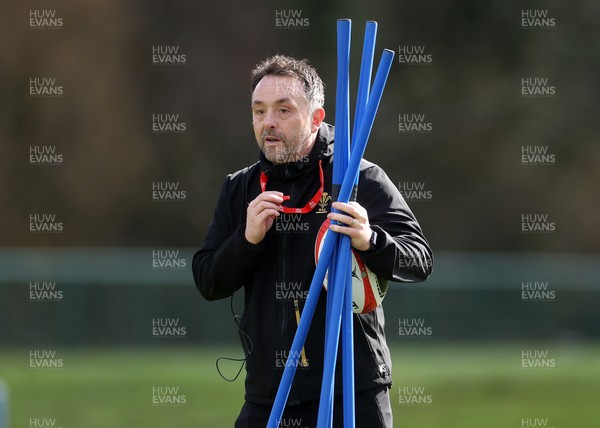 110325 - Wales Rugby Training ahead of their 6 Nations game against England on Saturday - Matt Sherratt, Head Coach during training