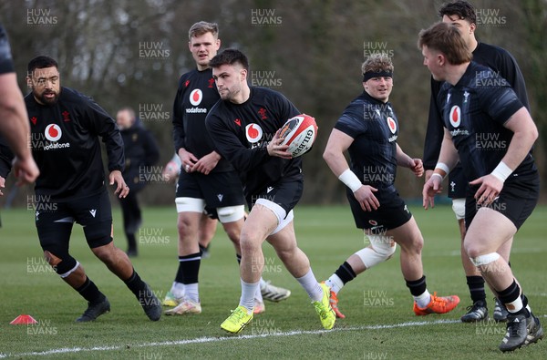 110325 - Wales Rugby Training ahead of their 6 Nations game against England on Saturday - Joe Roberts during training