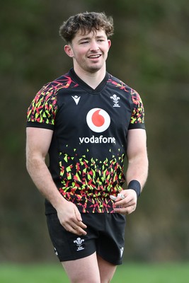 110326 - Wales Rugby Training - Dan Edwards during training ahead of the upcoming Six Nations match against Italy
