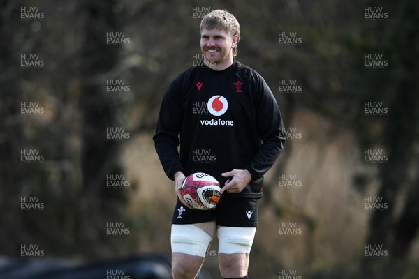 110326 - Wales Rugby Training - Aaron Wainwright during training ahead of the upcoming Six Nations match against Italy