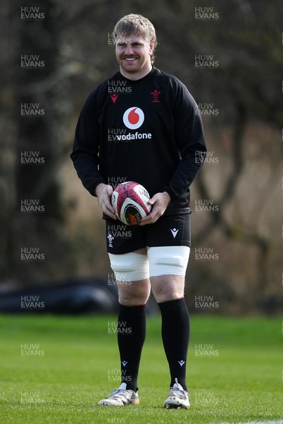 110326 - Wales Rugby Training - Aaron Wainwright during training ahead of the upcoming Six Nations match against Italy