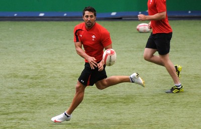 11.08.11 - Wales Rugby Training - Gavin Henson during training. 