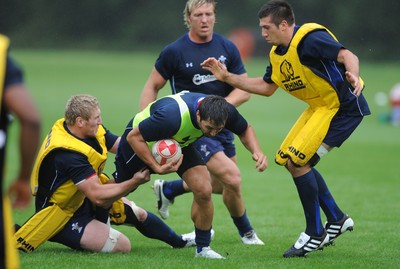 11.08.11 - Wales Rugby Training - Gavin Henson during training. 