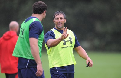 11.08.11 - Wales Rugby Training - Gavin Henson talks to Jamie Roberts during training. 