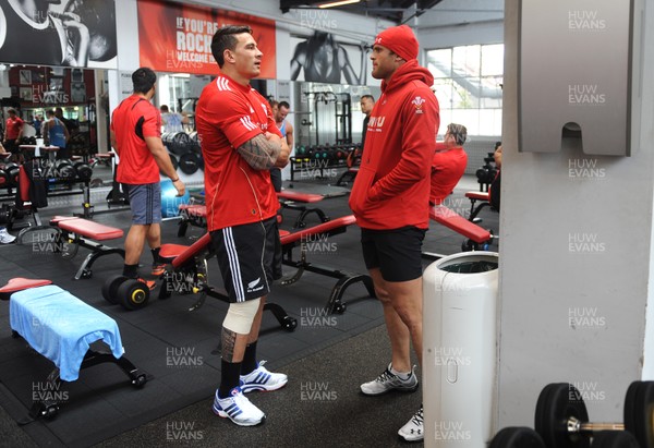 11.10.11 - Wales Rugby Training - Jamie Roberts talks to Sonny Bill Williams(L) during a gym session. 