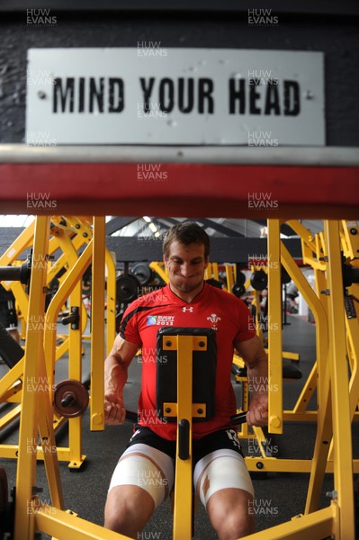 11.10.11 - Wales Rugby Training - Sam Warburton during a gym session. 