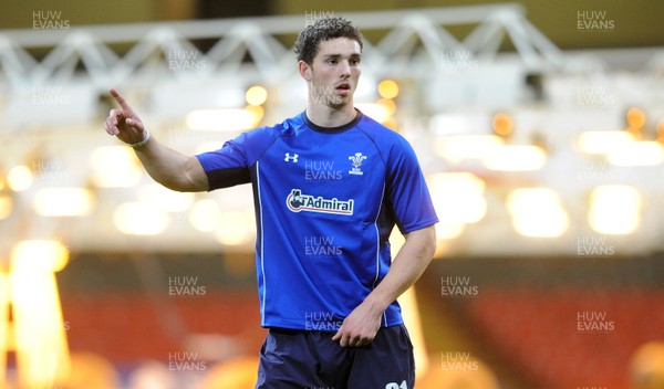 11.11.10 - Wales Rugby Training - George North during training. 