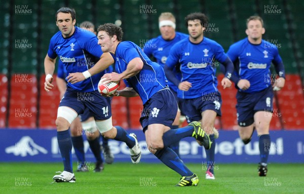 11.11.10 - Wales Rugby Training - George North during training. 