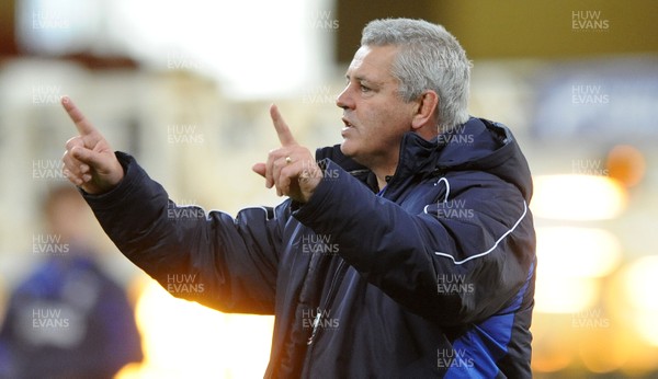 11.11.10 - Wales Rugby Training - Head coach Warren Gatland during training. 